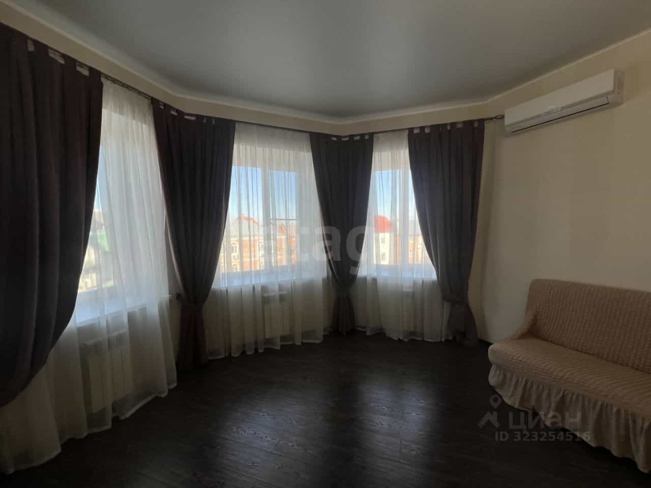 Россия, Астрахань, улица Латышева, 7В, фото 14