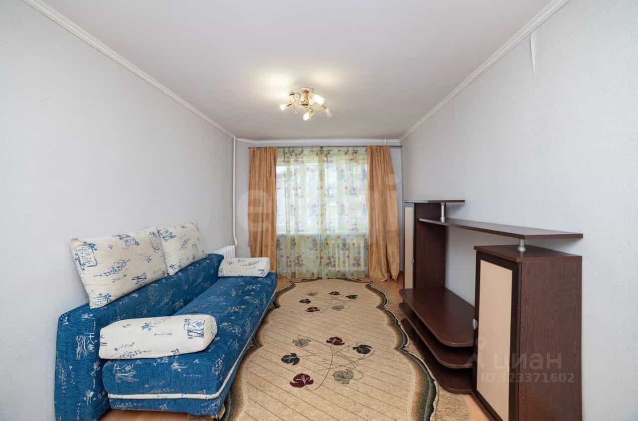 Россия, Курган, улица Бурова-Петрова, 96Г, фото 3