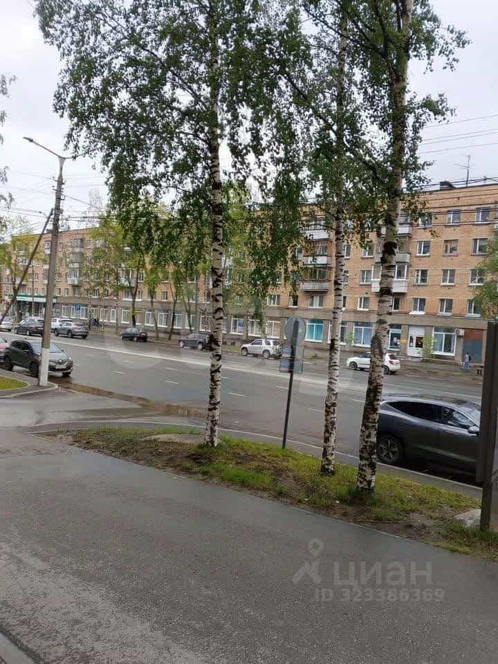 Россия, Республика Коми, Сыктывкар, Коммунистическая улица, 62, фото 3