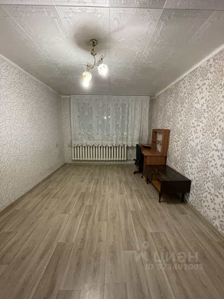 Россия, Республика Саха (Якутия), Мирнинский район, Удачный, микрорайон Новый Город, 10, фото 4