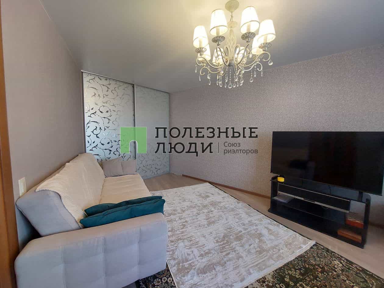 Россия, Курган, жилой район Заозёрный, 6-й микрорайон, 15, фото 2