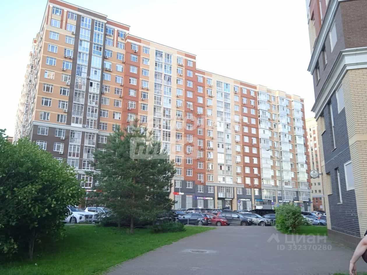 Россия, Москва, Новомосковский административный округ, посёлок Коммунарка, улица Липовый Парк, 7, фото 13