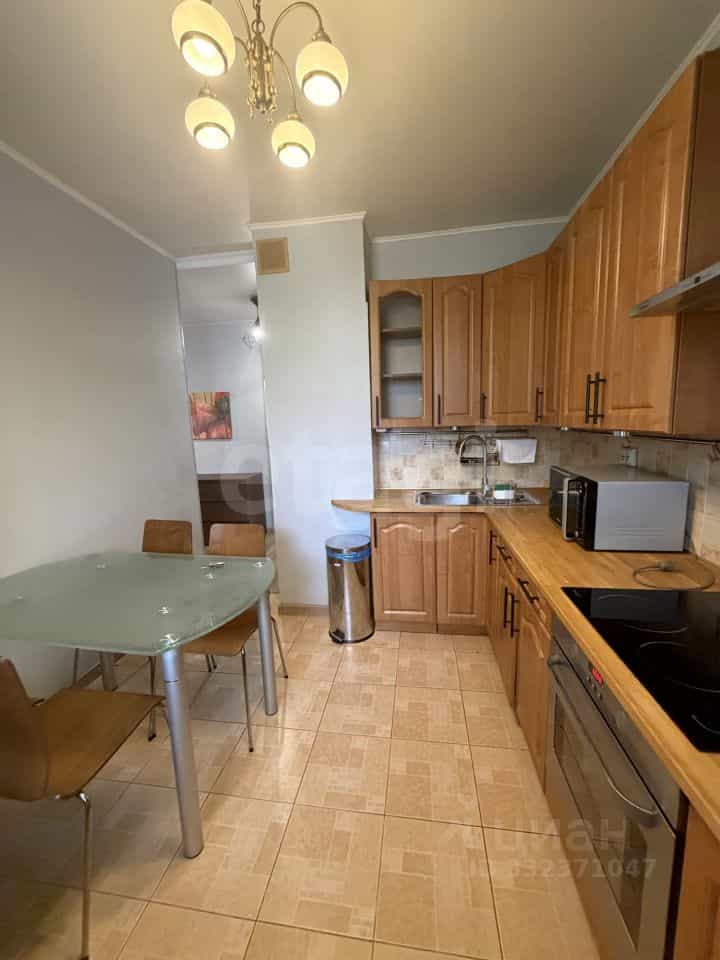 Россия, Москва, улица Исаковского, 33к2