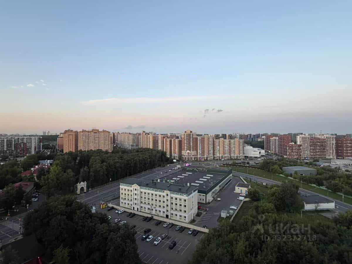 Россия, Москва, Новомосковский административный округ, посёлок Коммунарка, Фитарёвская улица, 17, фото 19