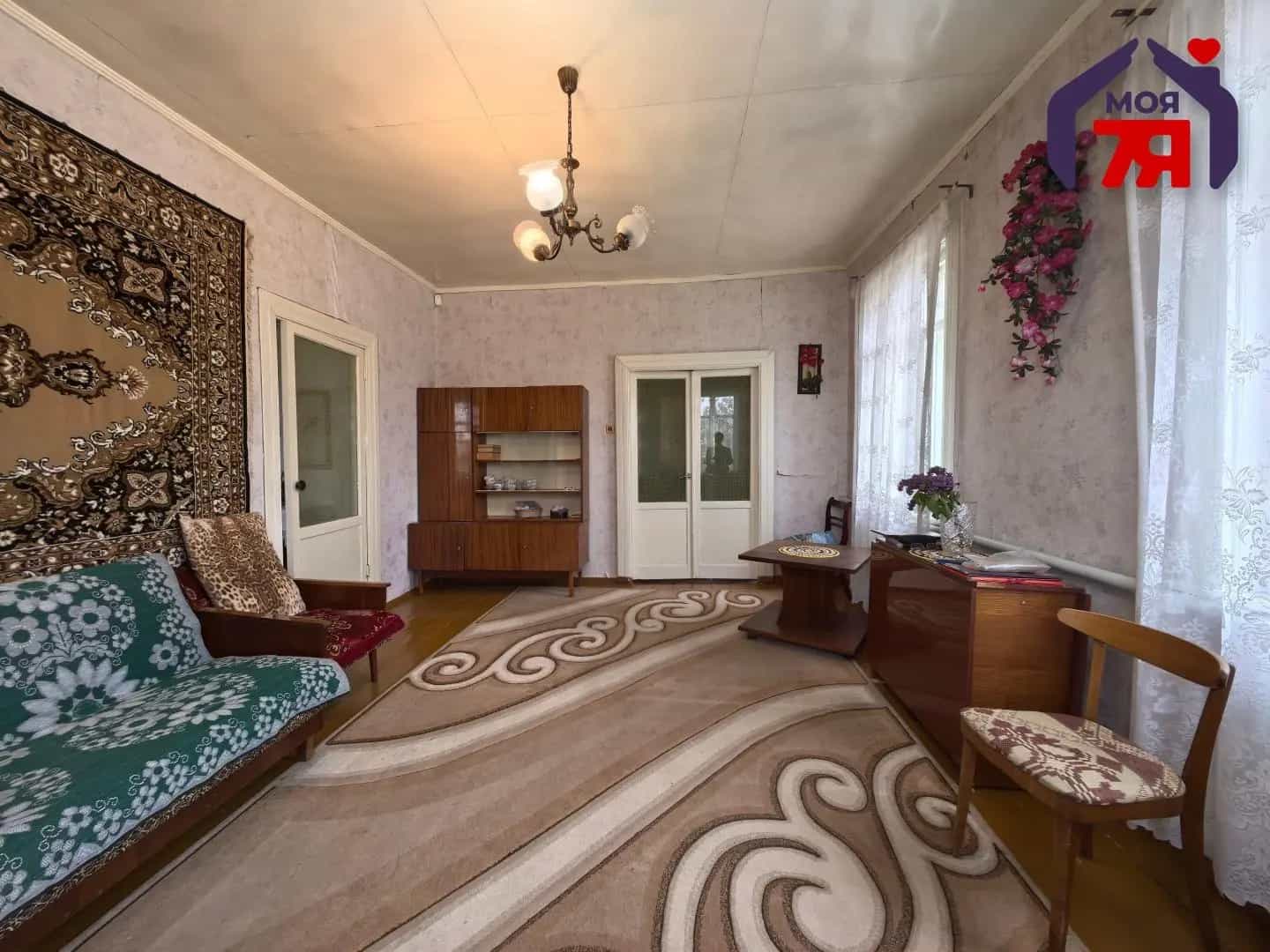 Беларусь, Минская область, Слуцк, улица Якуба Коласа, 46, фото 6