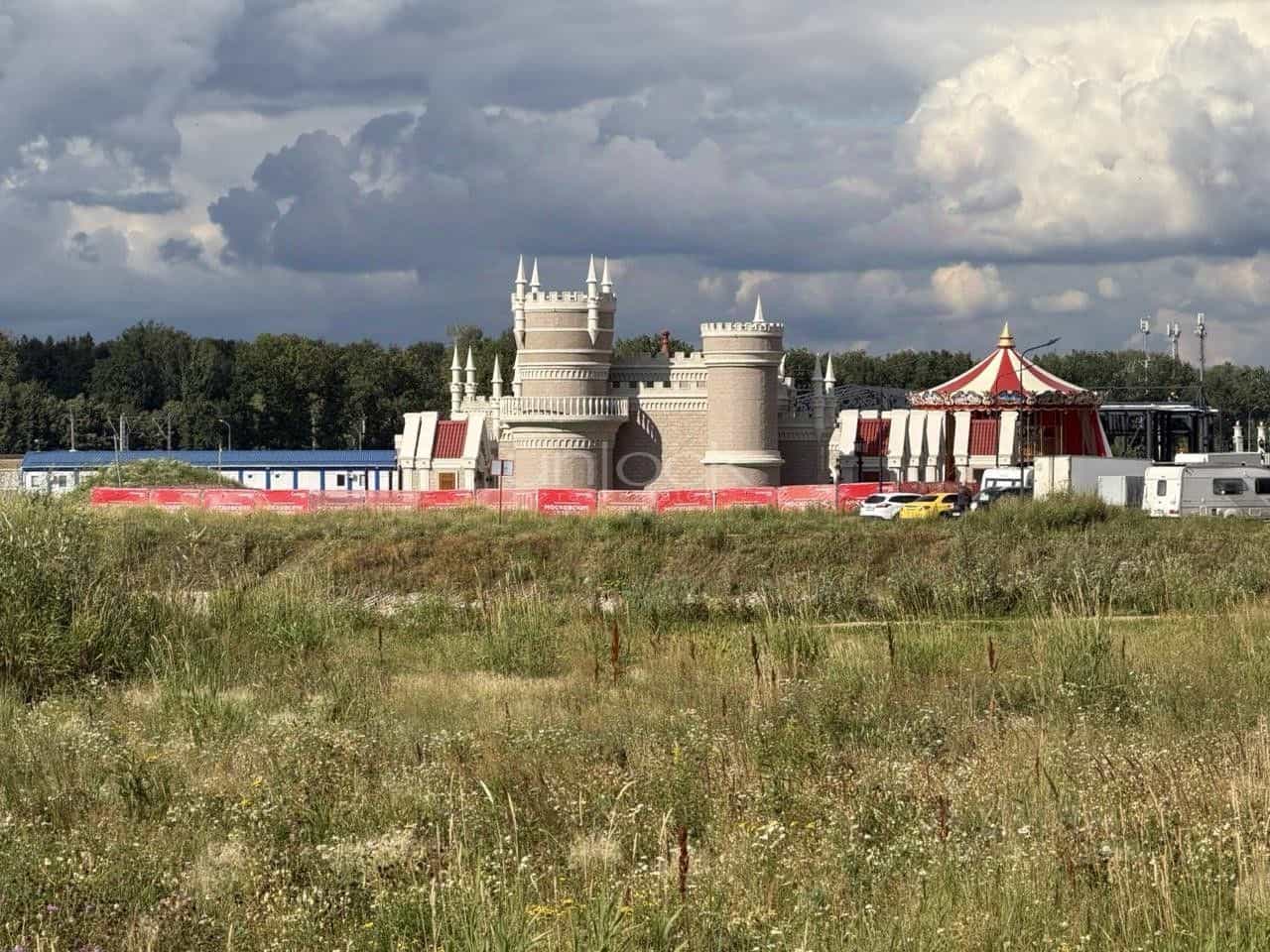 Россия, Москва, Новомосковский административный округ, район Внуково, улица Василия Аксёнова, 2, фото 12
