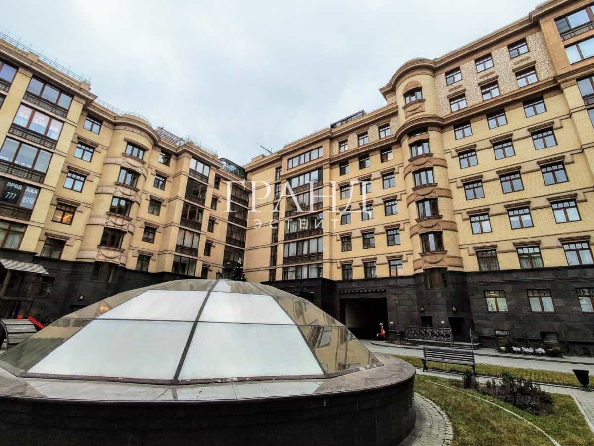 Россия, Москва, Хилков переулок, 1