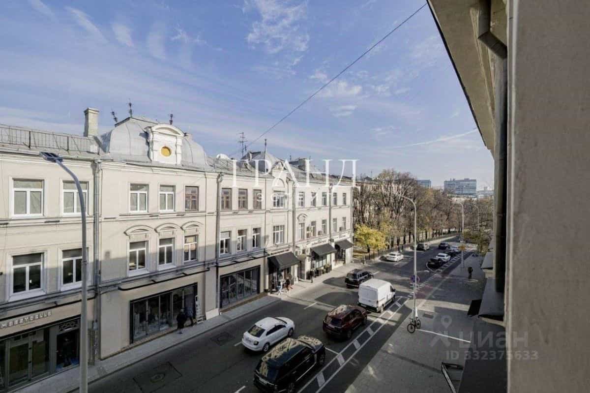Россия, Москва, улица Петровка, 28с1, фото 15