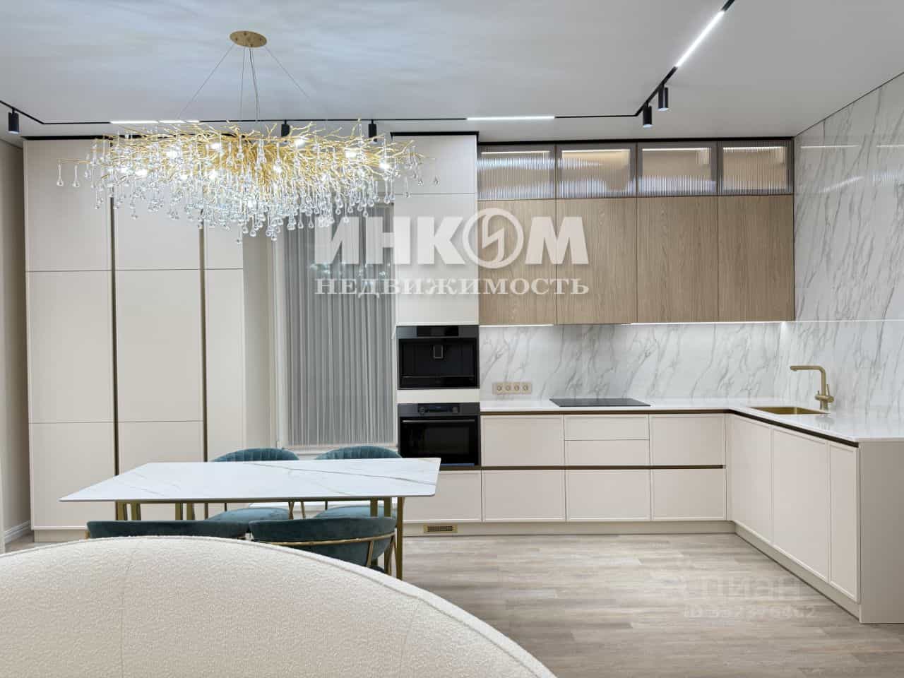 Россия, Москва, Винницкая улица, 8к3