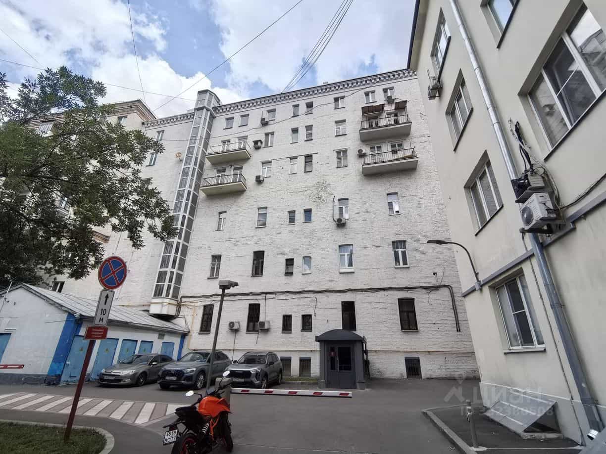 Россия, Москва, Новинский бульвар, 16с4