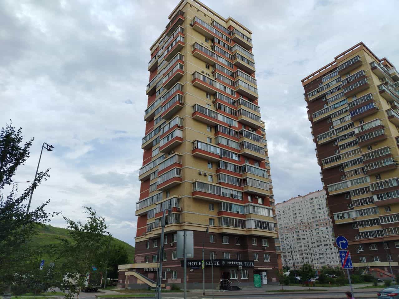 Россия, Москва, Рождественская улица, 15