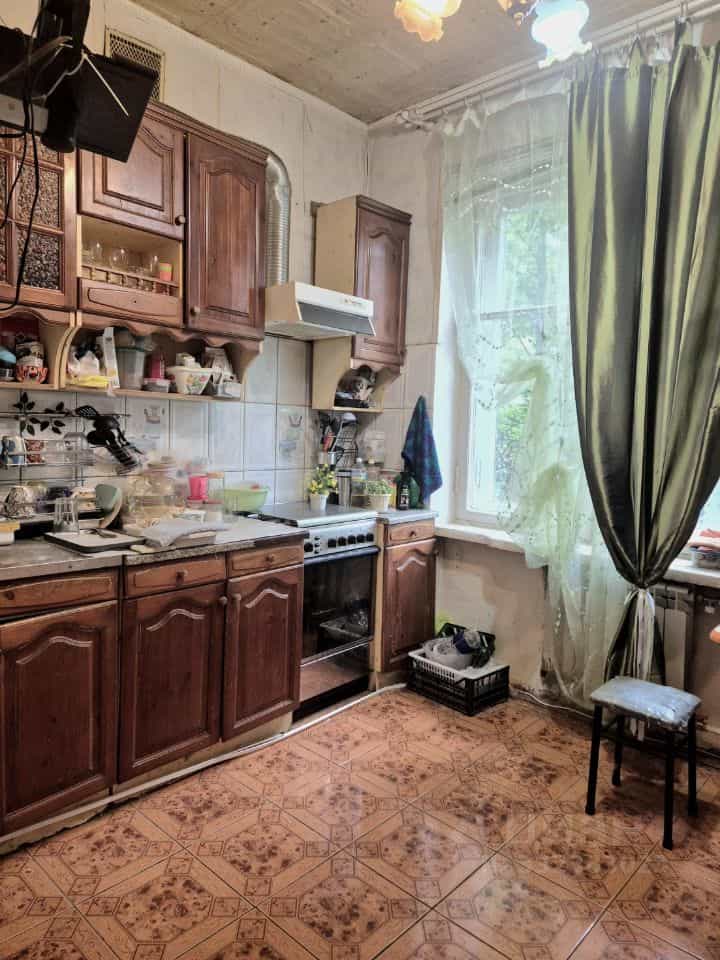 Россия, Москва, Малая Ботаническая улица, 13