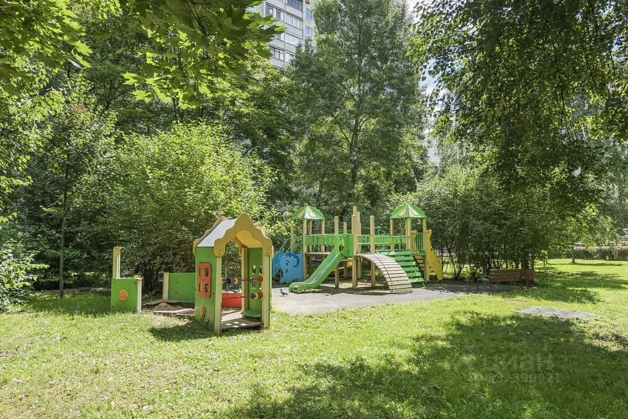 Россия, Москва, улица Конёнкова, 5, фото 21