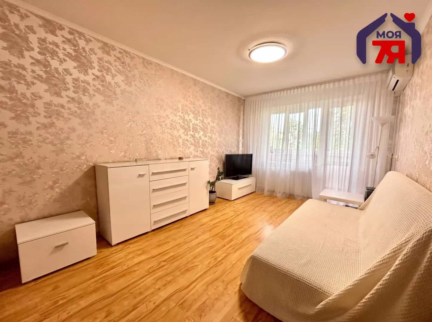 Беларусь, Минская область, Солигорск, улица Константина Заслонова, 95, фото 2