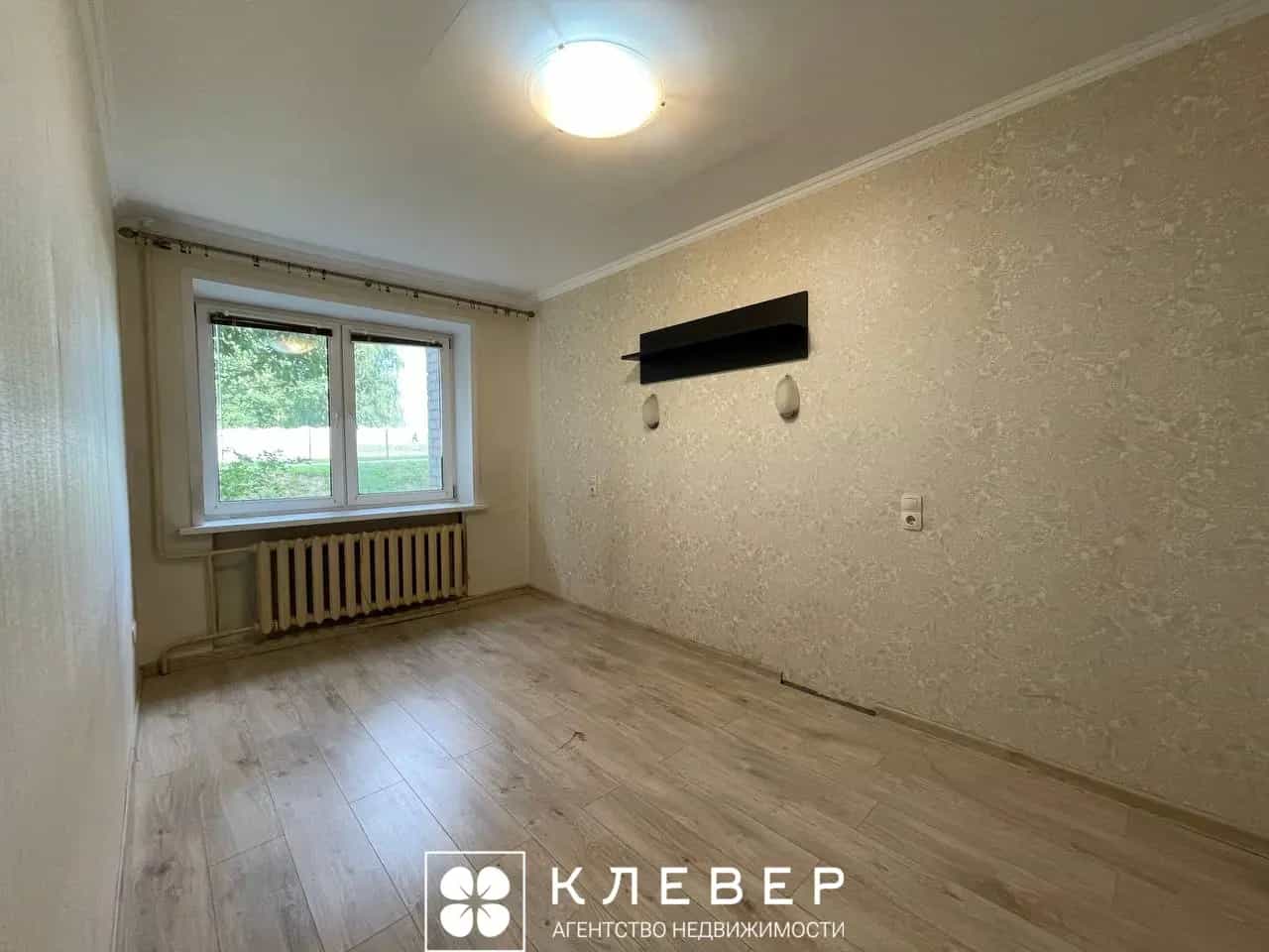 Беларусь, Минская область, Смолевичи, Социалистическая улица, 37, фото 14