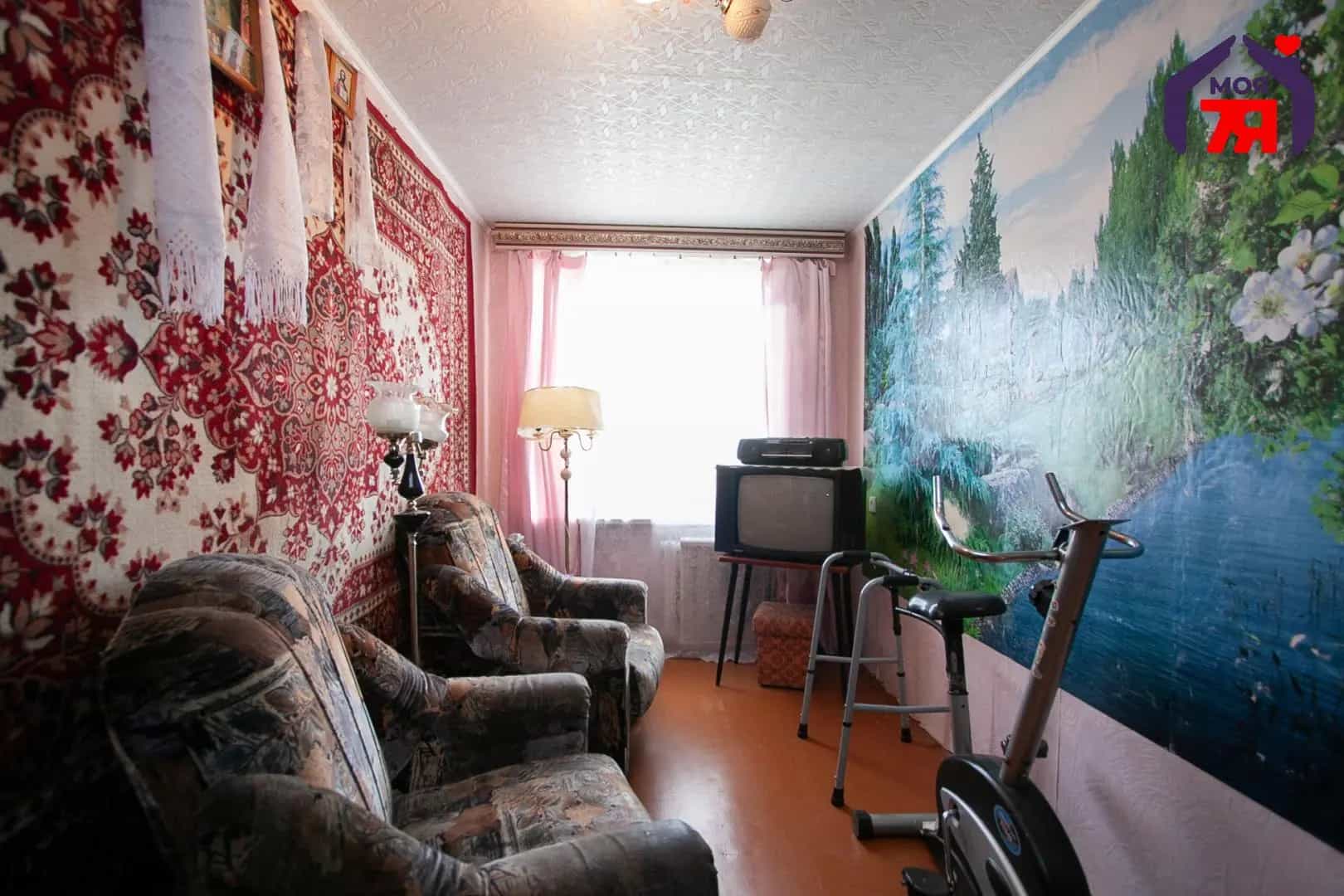 Беларусь, Минская область, Вилейка, Октябрьская улица, 34, фото 10