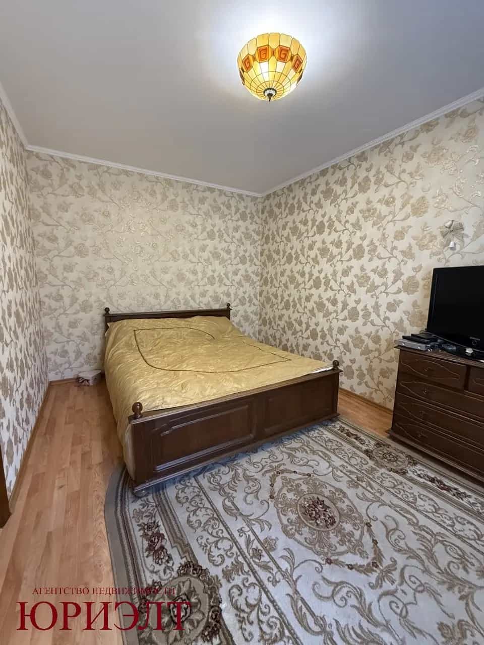Беларусь, Могилёвская область, Бобруйск, проспект Строителей, 34А, фото 2