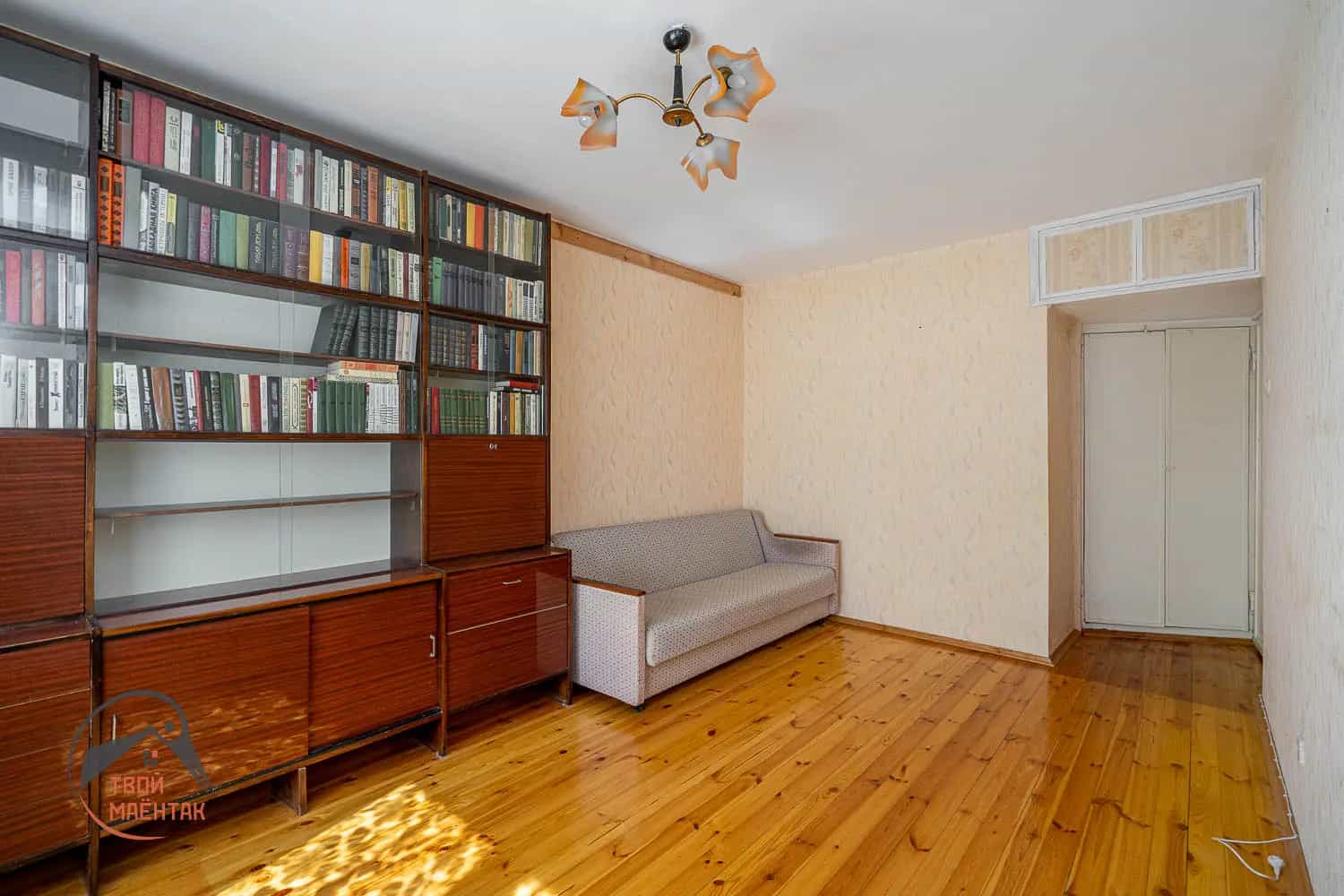 Беларусь, Минск, улица Карвата, 26Нк1, фото 2
