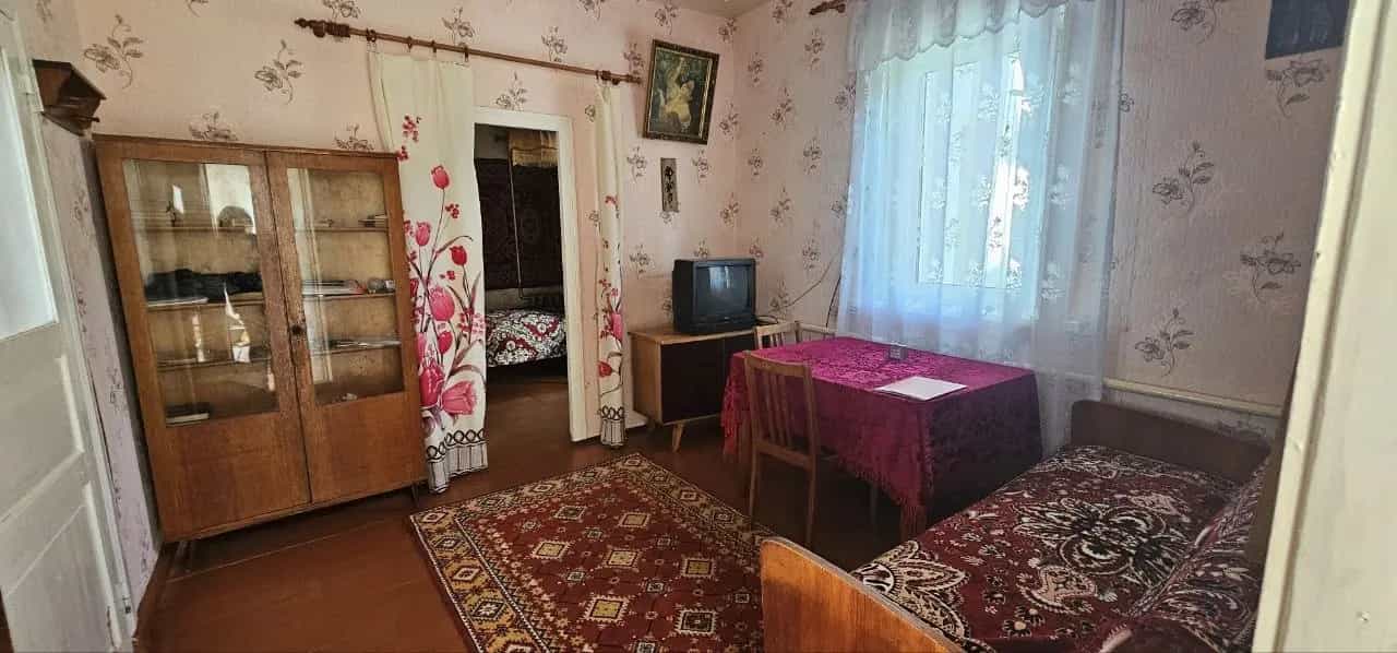 Беларусь, Минская область, Борисов, улица Тургенева, 36, фото 4