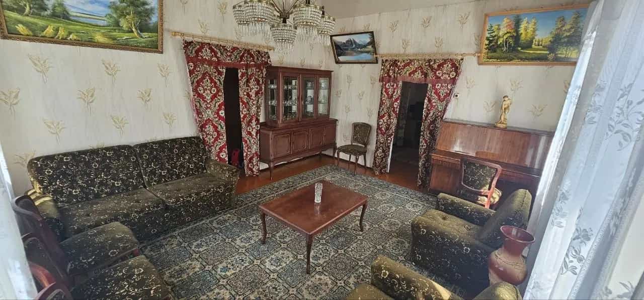 Беларусь, Минская область, Борисов, улица Тургенева, 36, фото 6