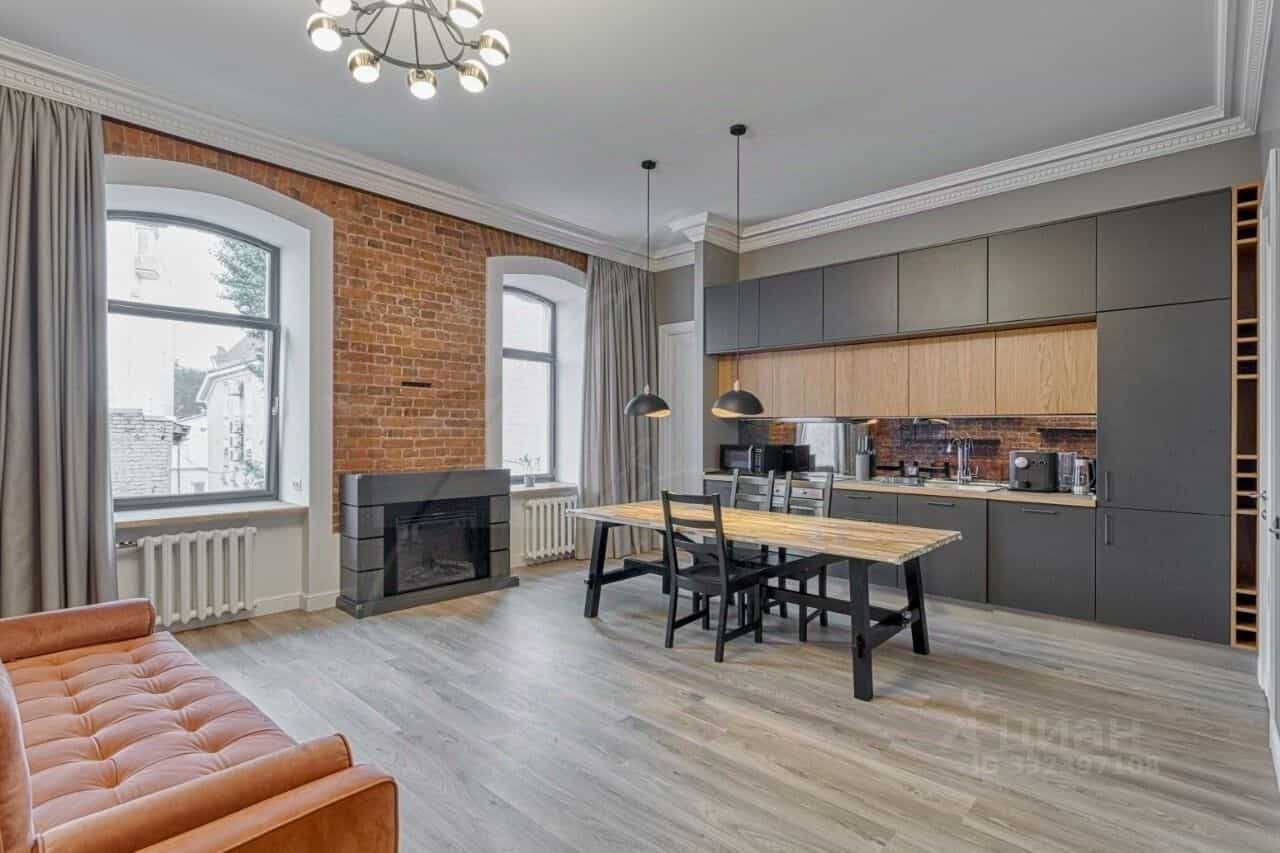 Россия, Москва, Садовая-Каретная улица, 20с2