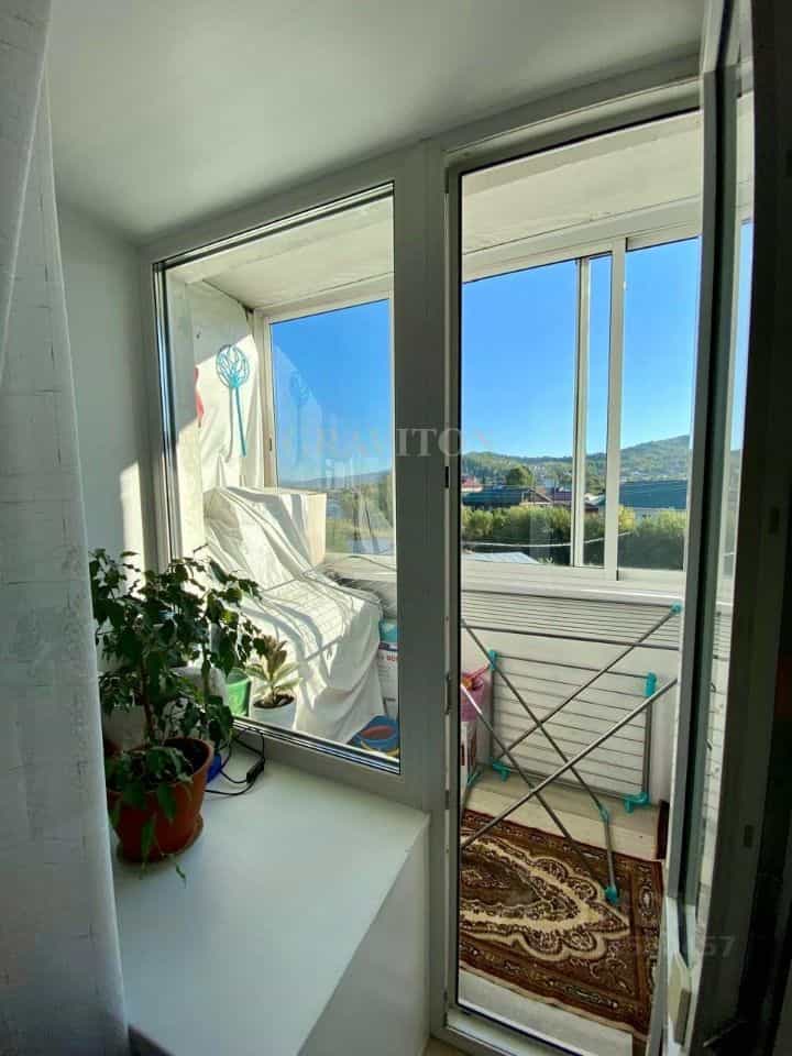 Россия, Республика Алтай, Горно-Алтайск, Барнаульская улица, 6, фото 18
