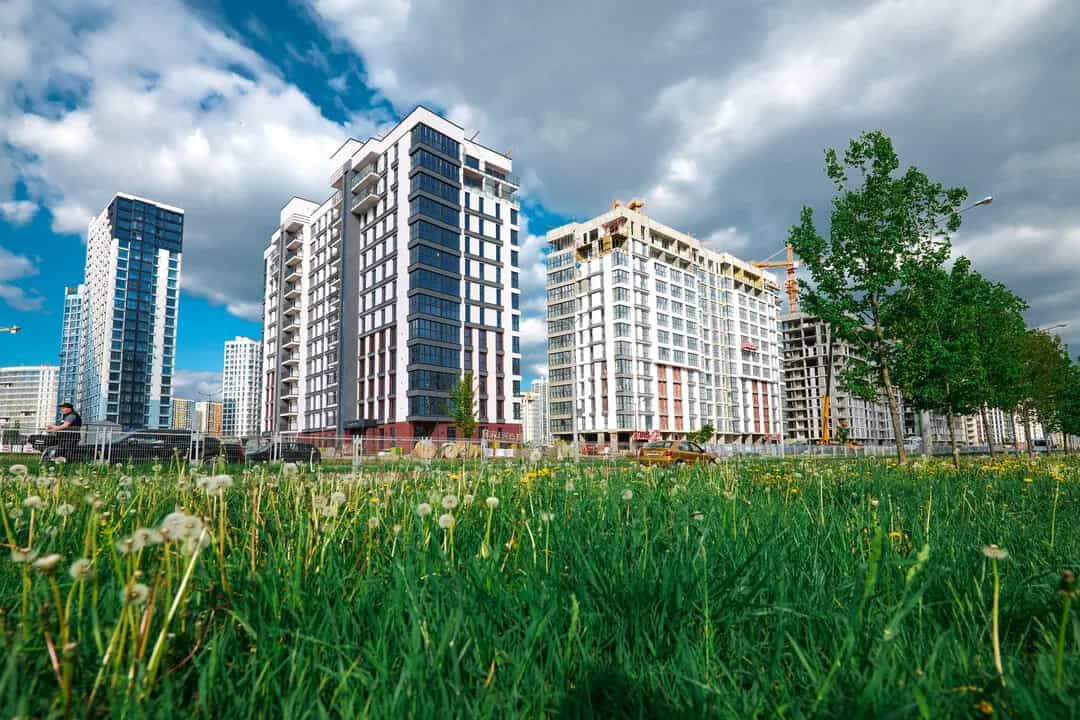 Беларусь, Минск, улица Михаила Савицкого, 9