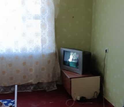 Беларусь, Витебская область, Толочин, улица Ленина, 89Б, фото 13