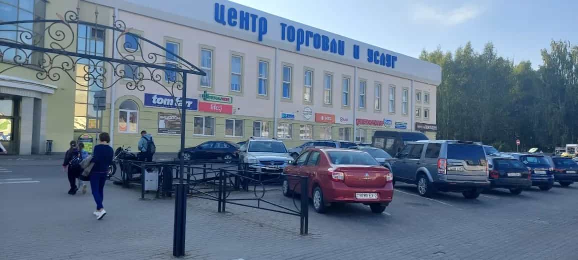 Беларусь, Витебская область, Новополоцк, Молодёжная улица, 166, фото 2