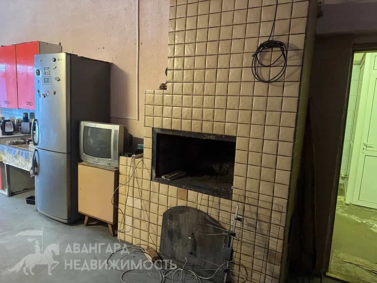 Беларусь, Минская область, Логойский район, Плещеницкий сельсовет, городской посёлок Плещеницы, Октябрьская улица, 40, фото 8