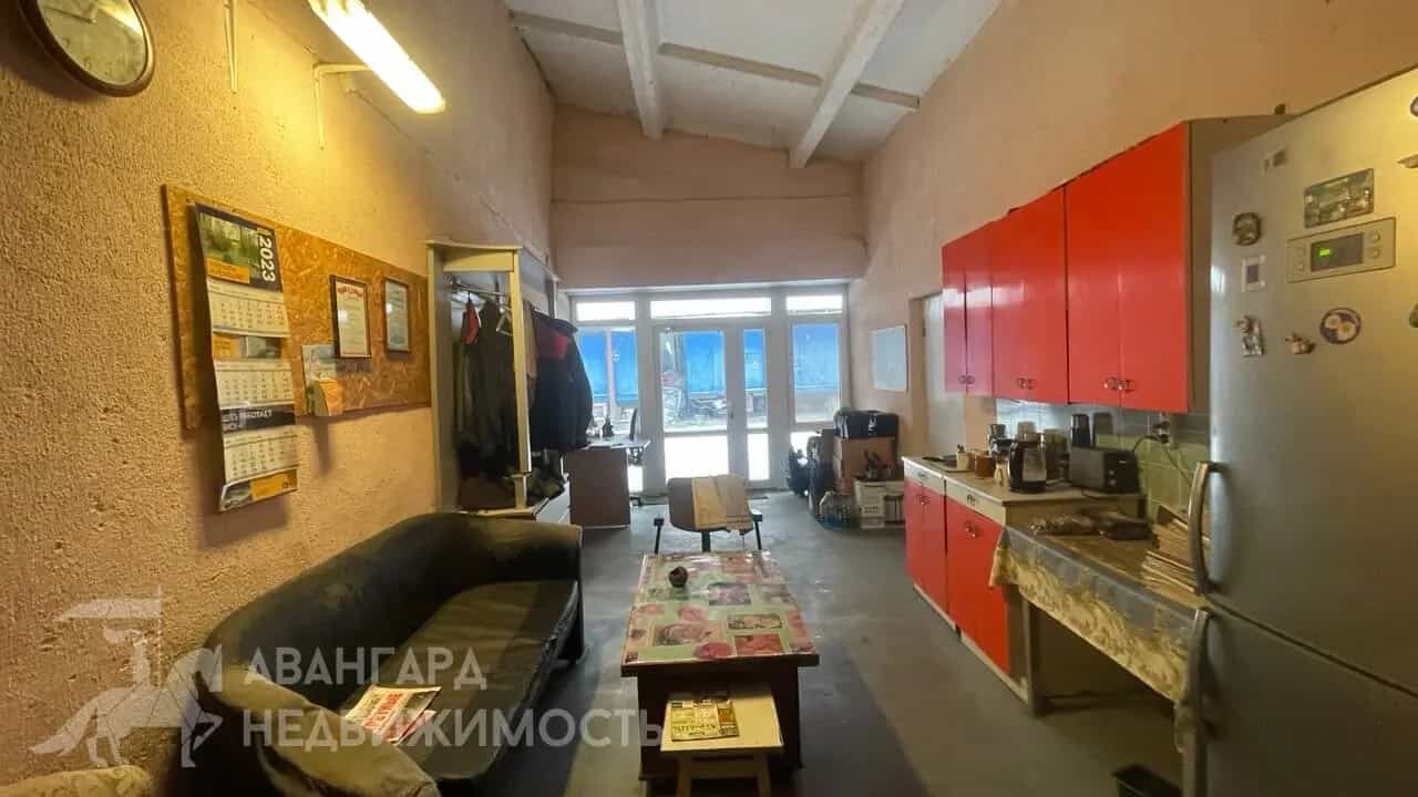 Беларусь, Минская область, Логойский район, Плещеницкий сельсовет, городской посёлок Плещеницы, Октябрьская улица, 40, фото 9