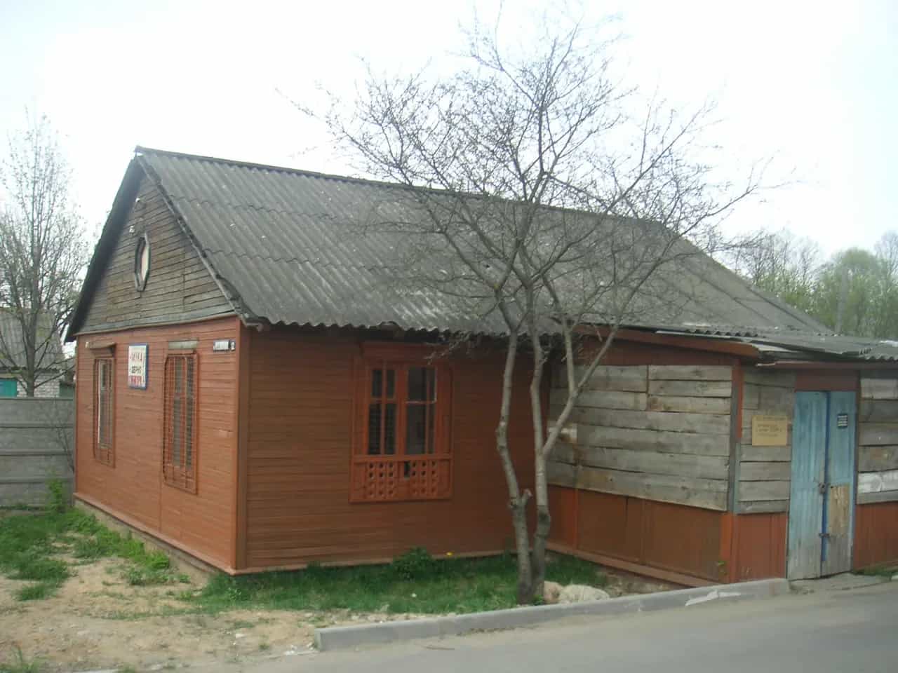 Беларусь, Минская область, Столбцовский район, деревня Новый Свержень, Железнодорожная улица, 12/2, фото 3