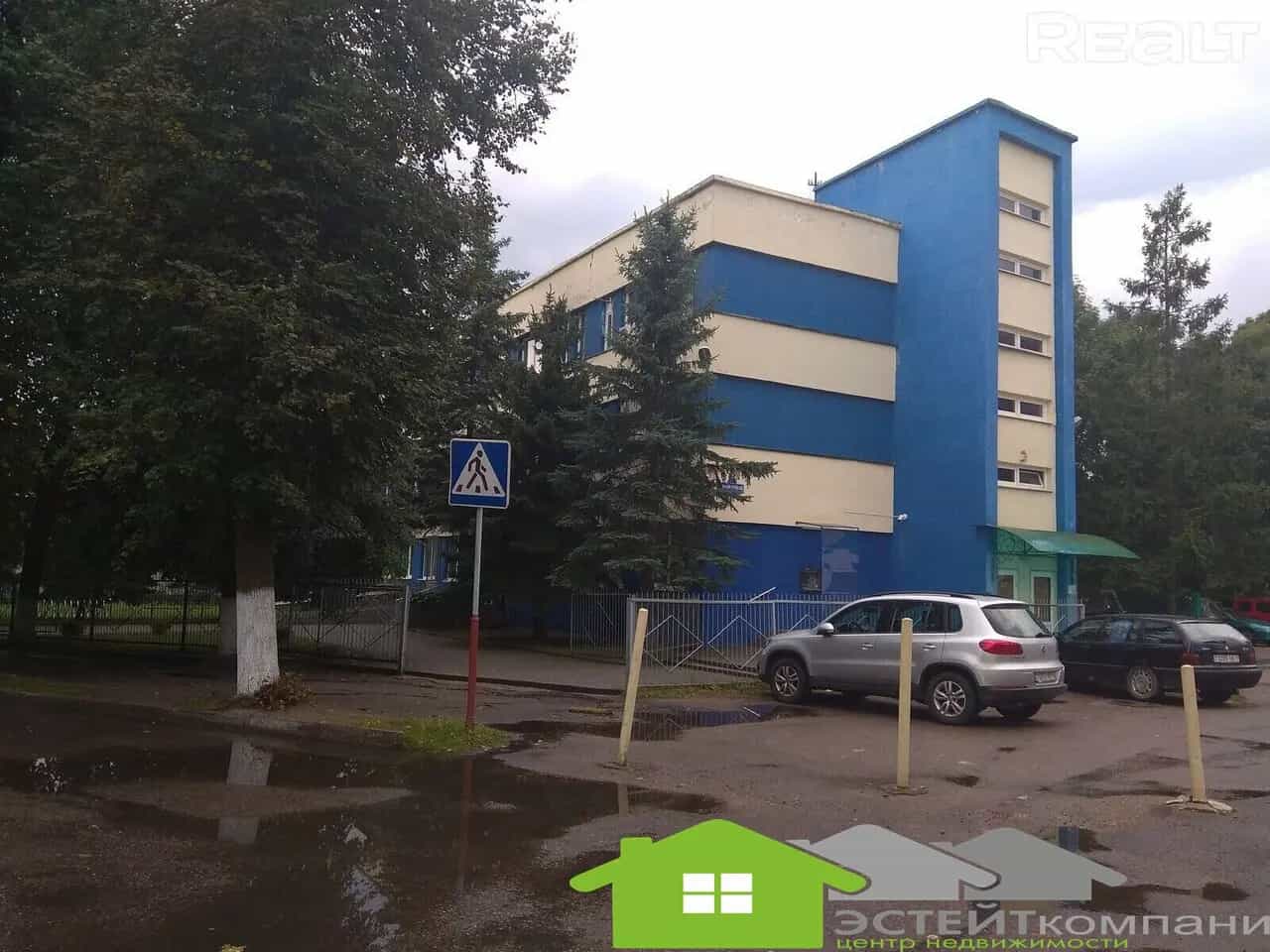 Беларусь, Гродненская область, Лида, Фабричная улица, 12