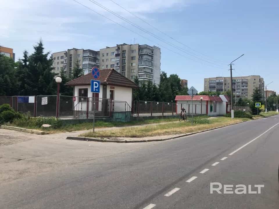 Беларусь, Брестская область, Пинск, Звёздная улица, 2