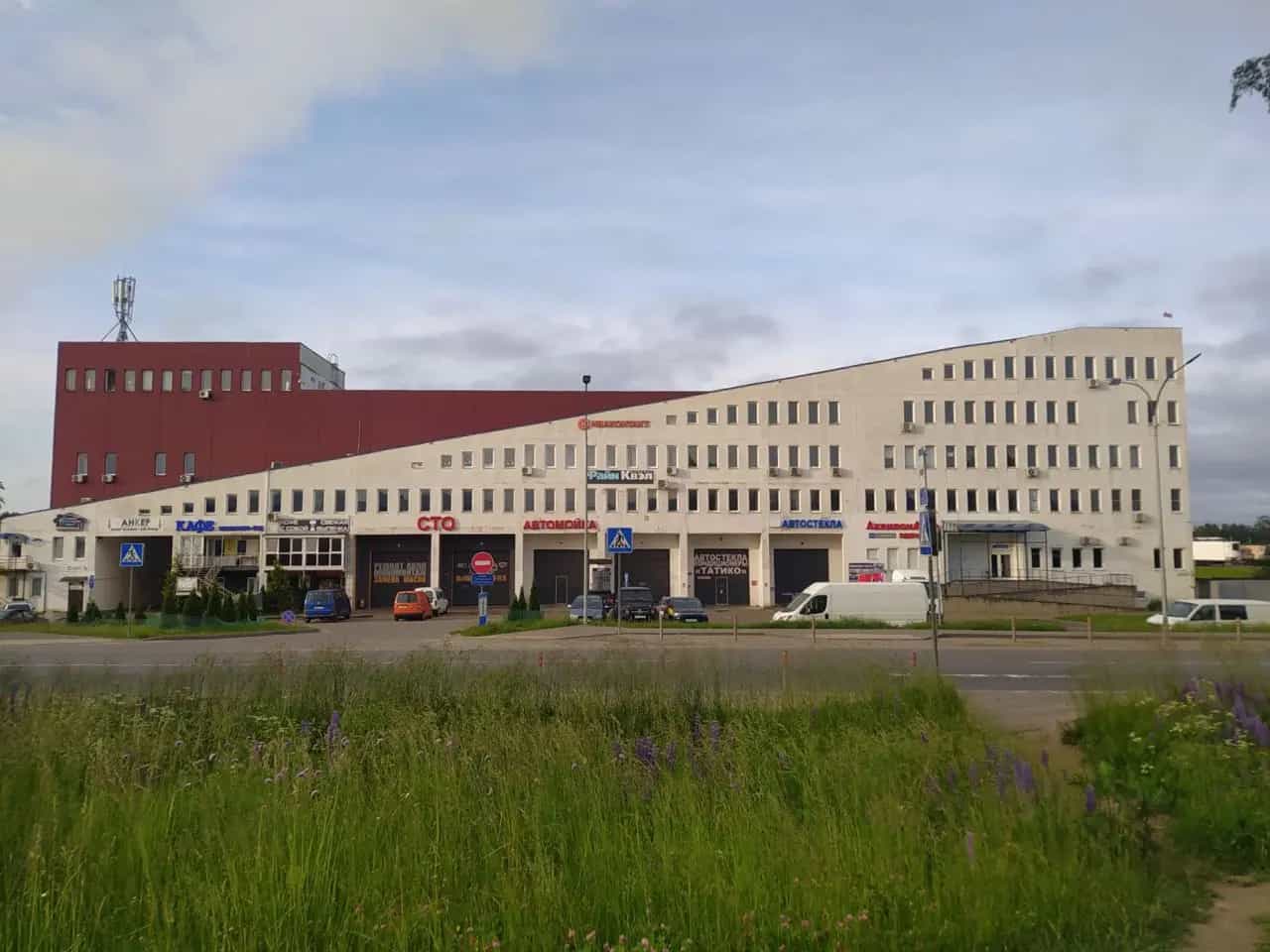 Беларусь, Минск, улица Монтажников, 9к2