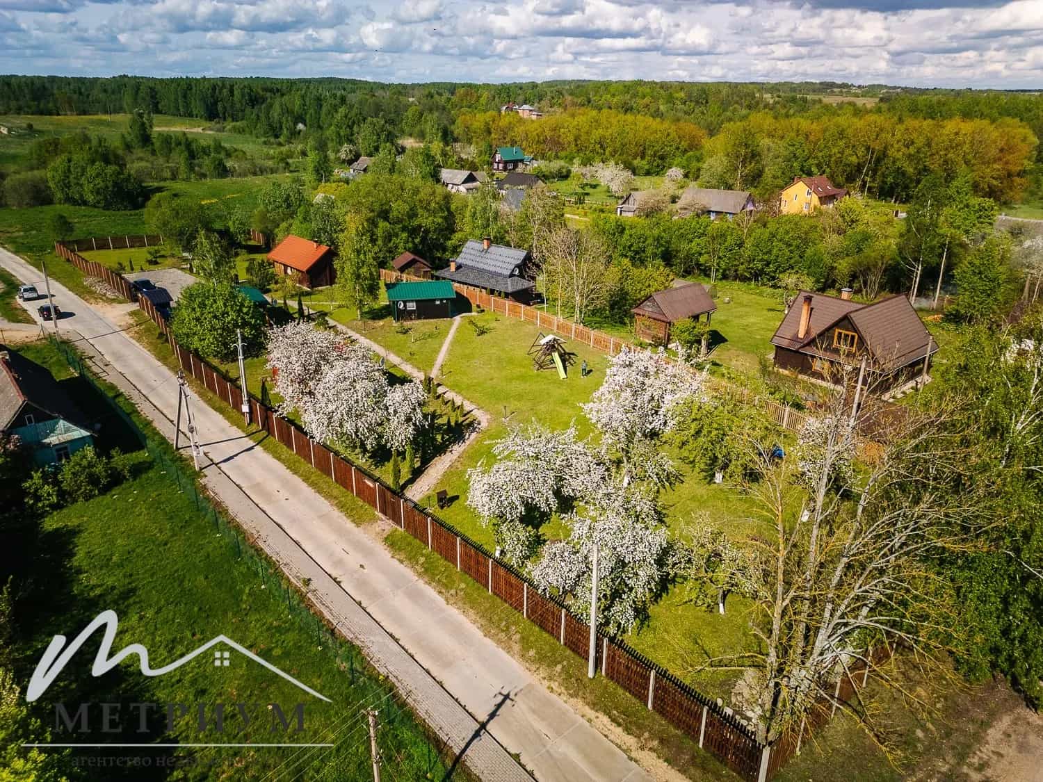 Беларусь, Минская область, Мядельский сельсовет, деревня Никольцы, 18, фото 3