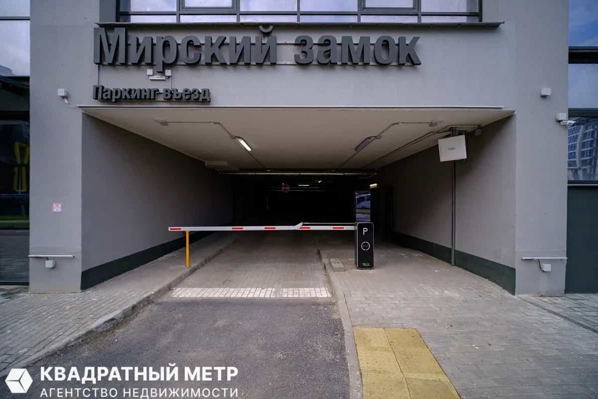 Беларусь, Минск, улица Михаила Савицкого, 24, фото 2