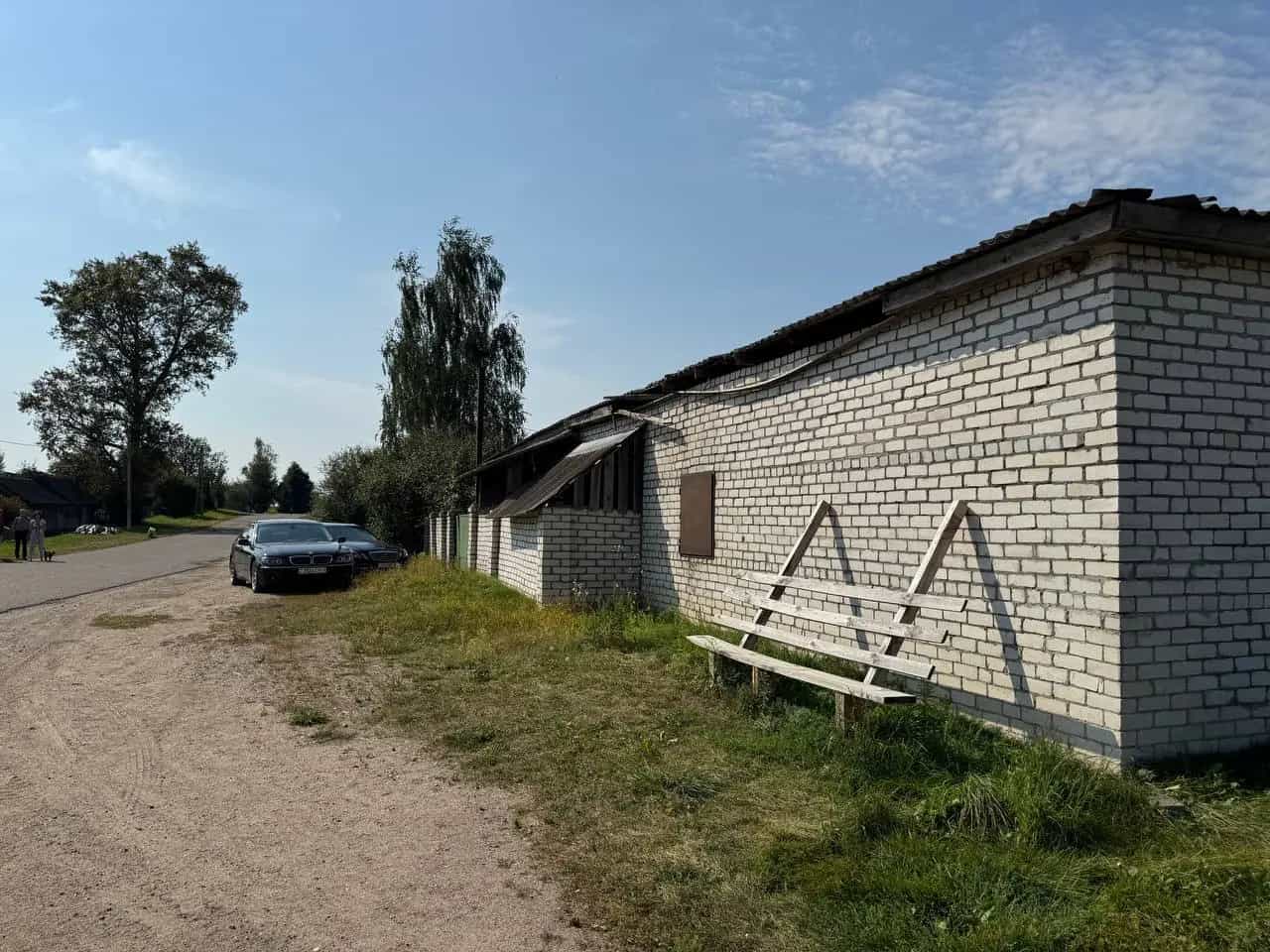 Беларусь, Минская область, Крупский район, Хотюховский сельсовет, агрогородок Докудово, Садовый переулок, 2