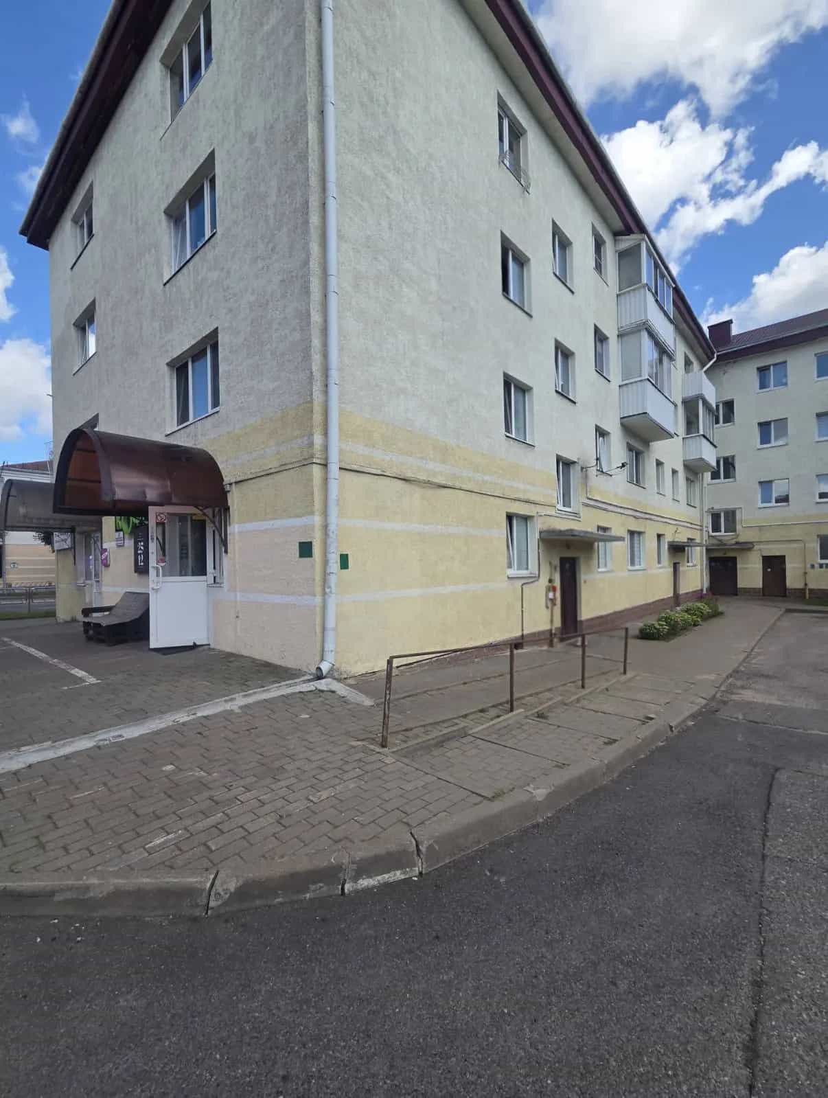 Беларусь, Витебская область, Орша, Комсомольская улица, 2