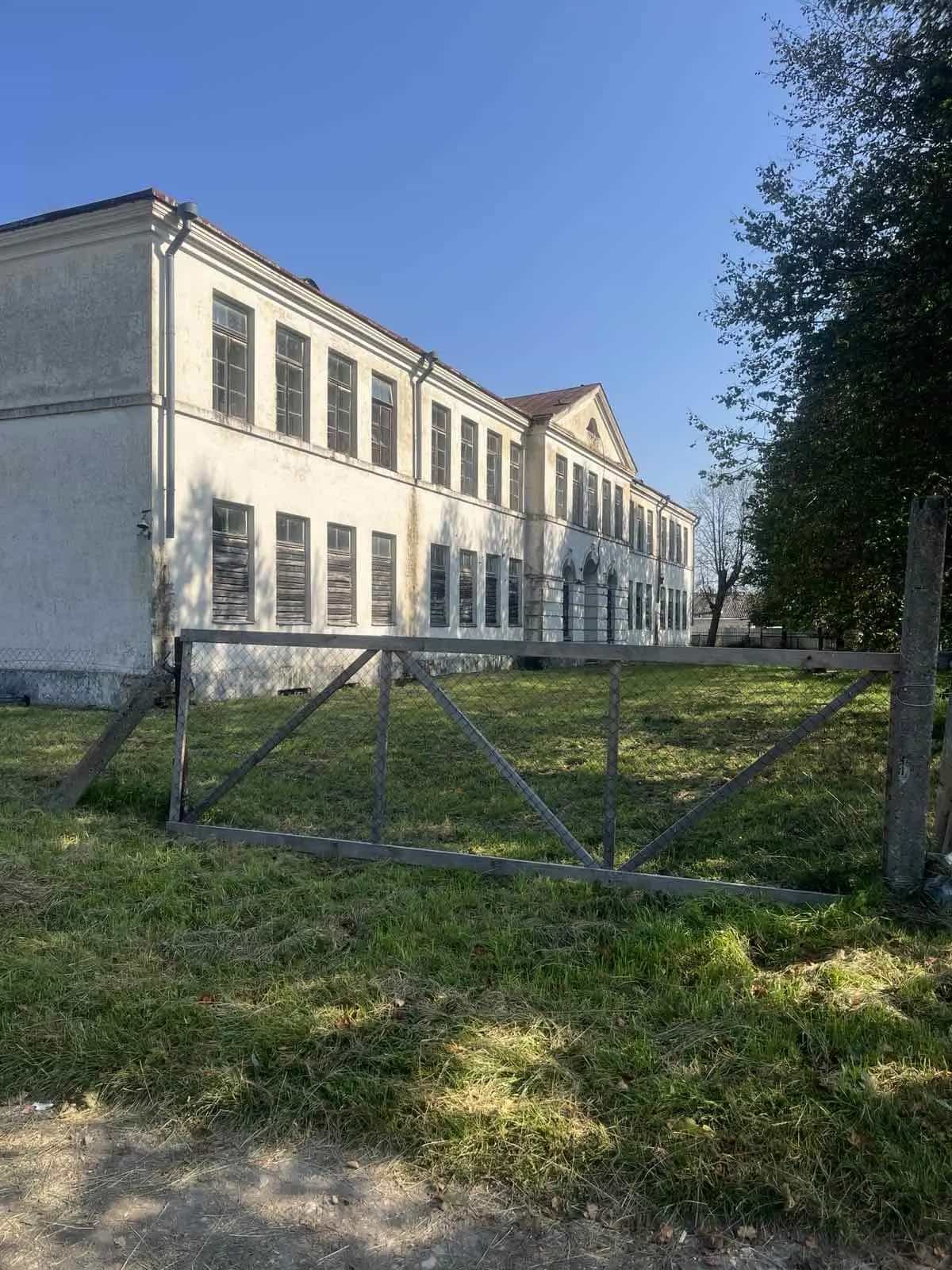 Беларусь, Гродненская область, Ошмяны, улица Мицкевича, 148
