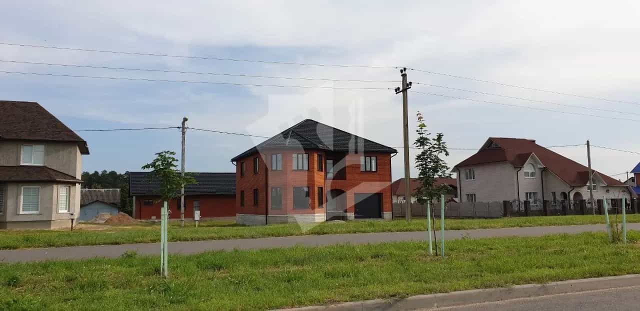 Беларусь, Брестская область, Лунинец, улица Машерова, 45, фото 3