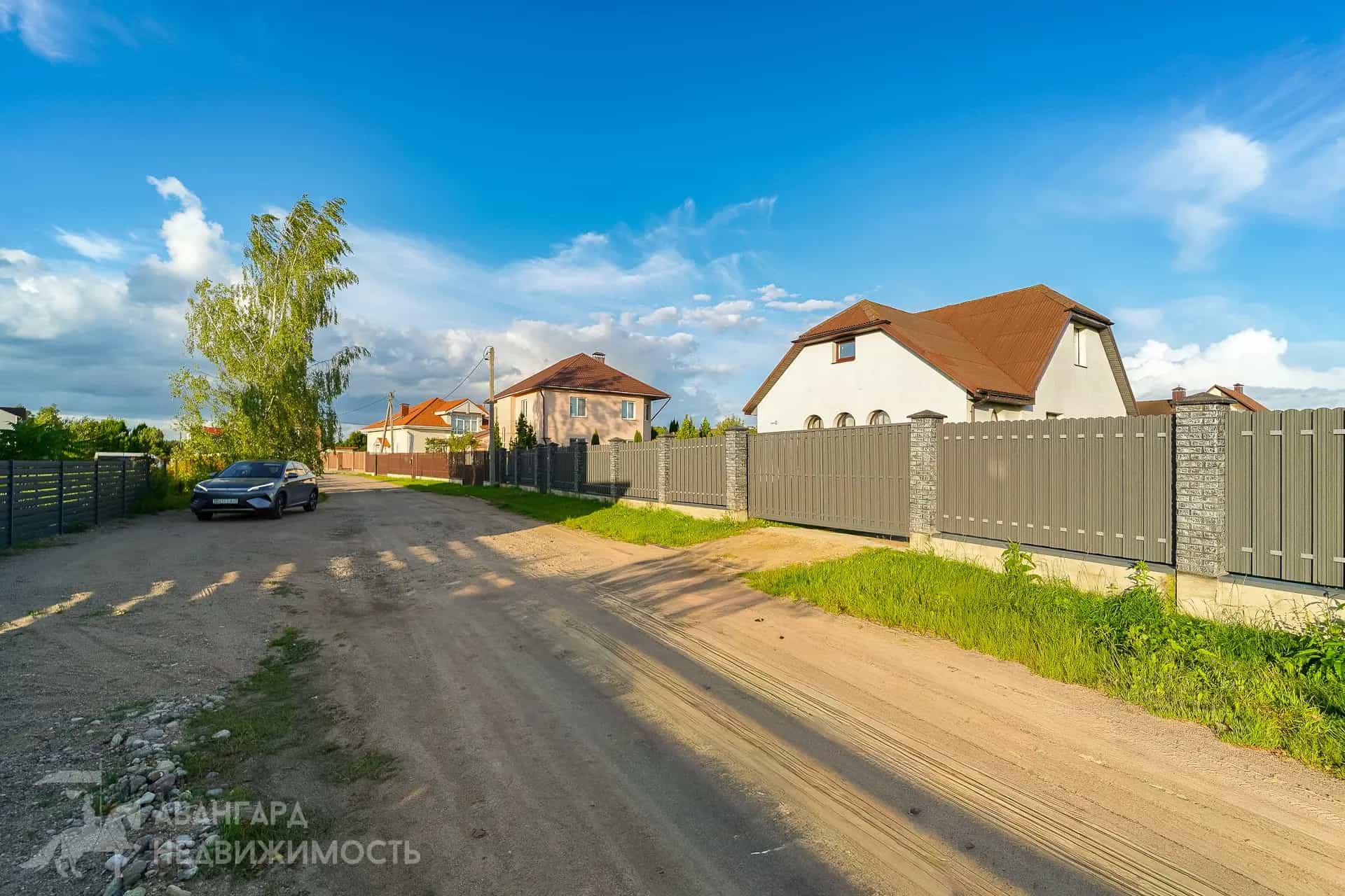 Беларусь, Минский район, Горанский сельсовет, агрогородок Чачково, Радужная улица, 7