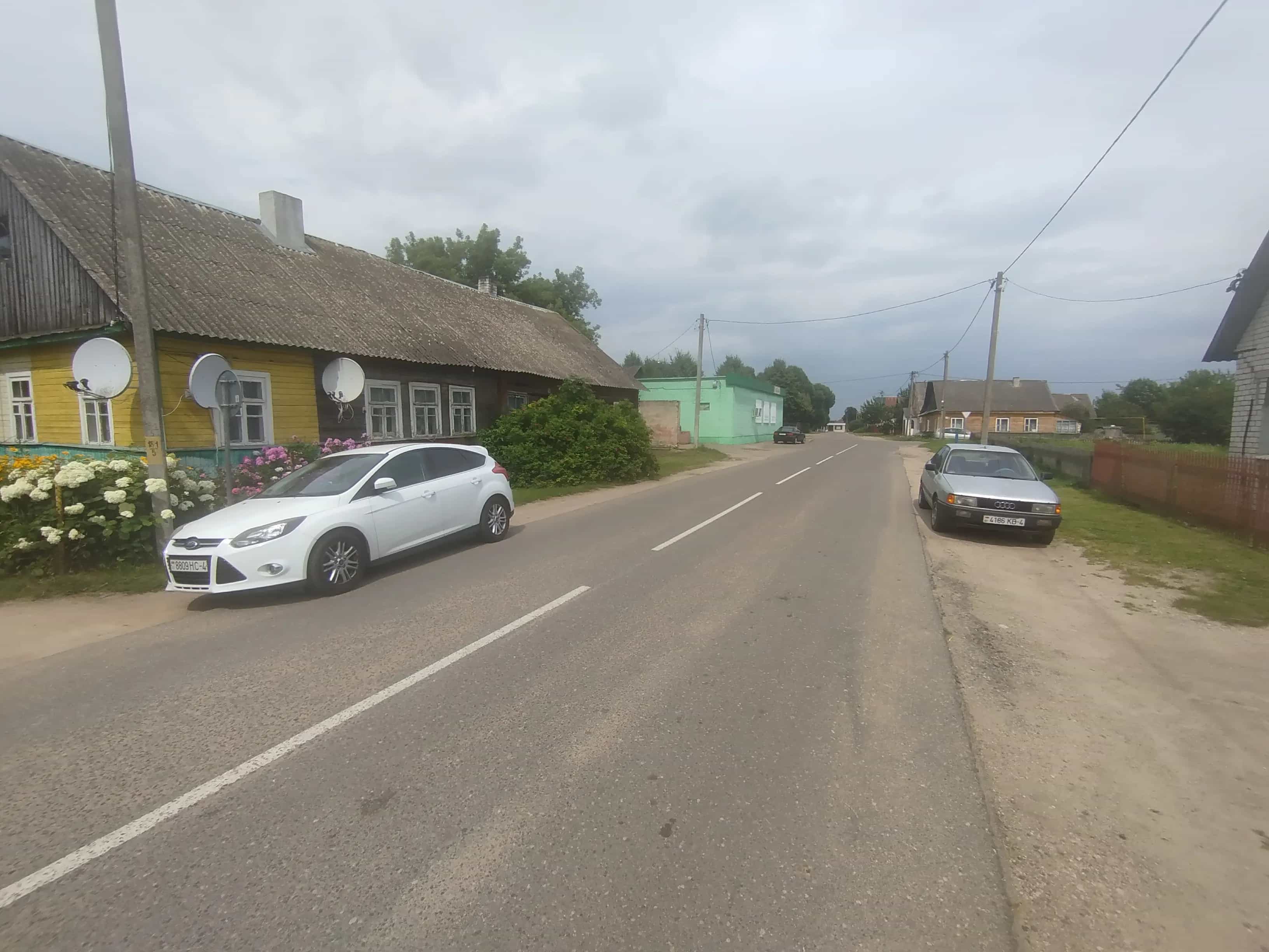 Беларусь, Гродненская область, Вороновский район, городской посёлок Радунь, улица В.И. Ленина, 6, фото 13