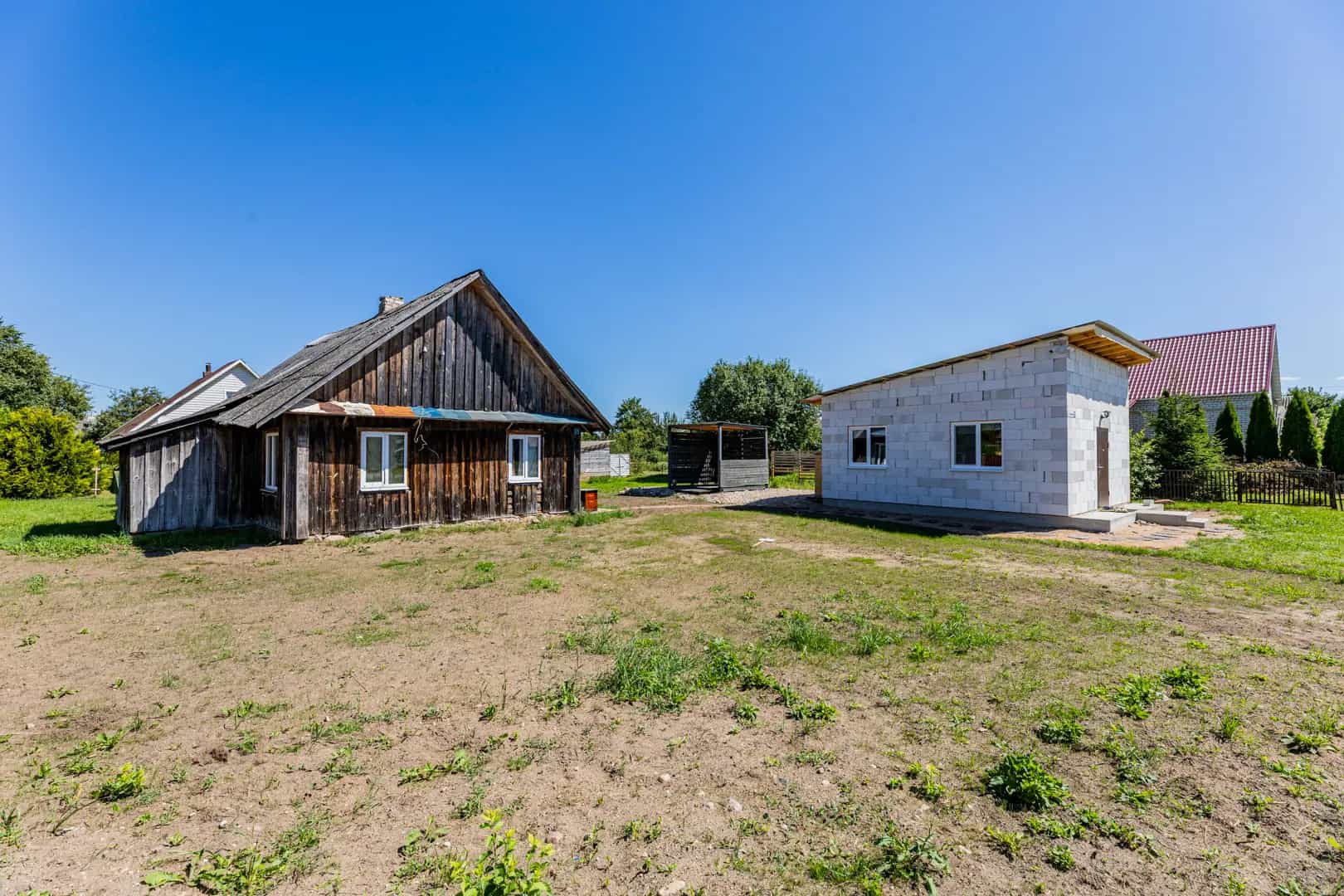 Беларусь, Минская область, Мядельский район, агрогородок Нарочь, Советская улица, 29