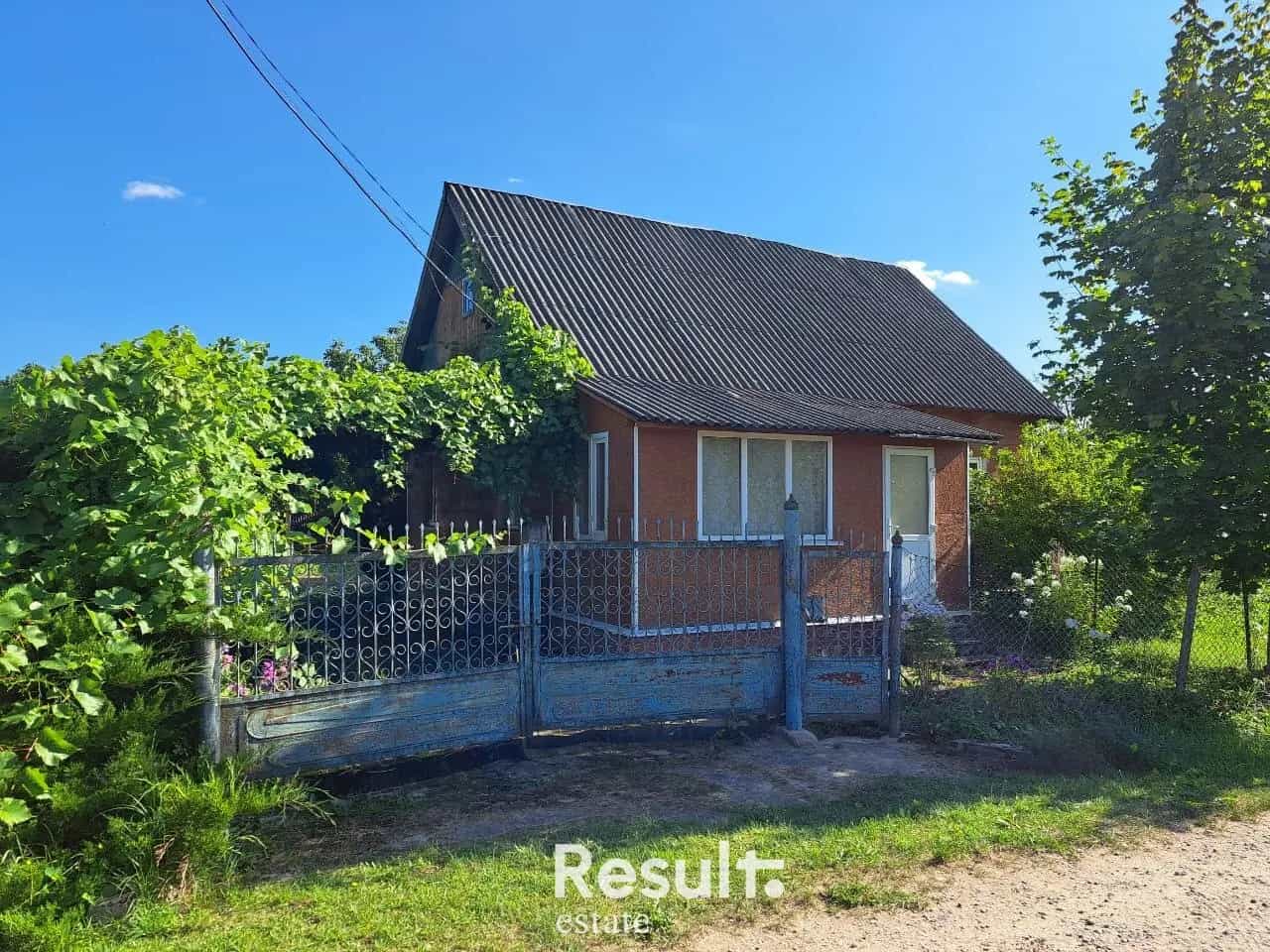 Беларусь, Брестская область, Пружанский район, агрогородок Линово, Вокзальная улица, 46