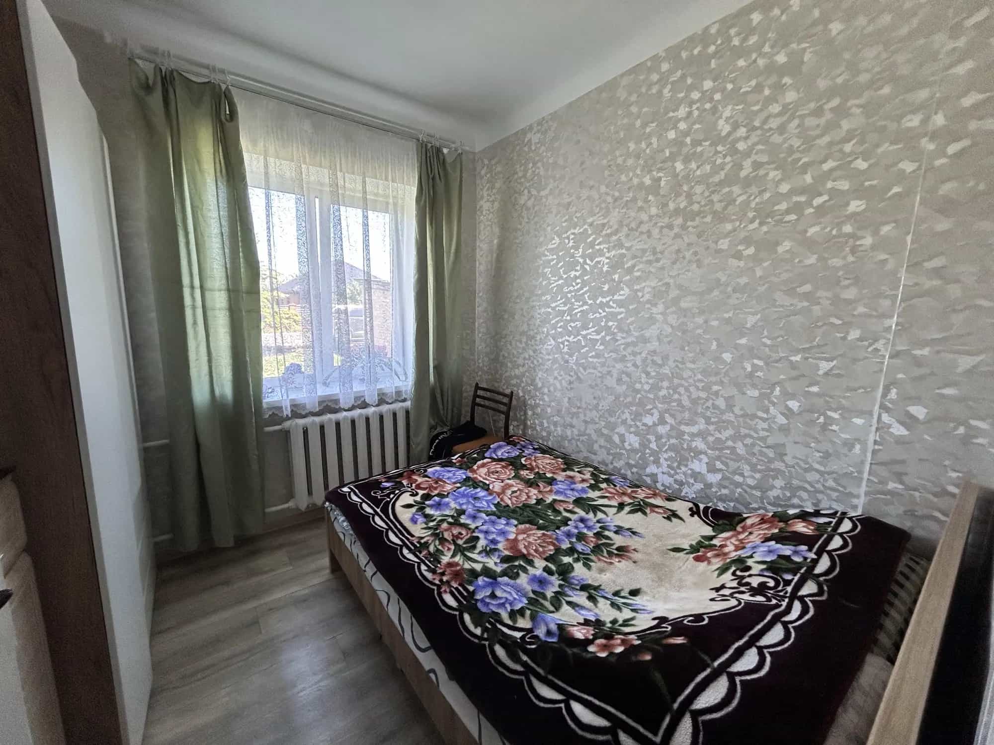 Беларусь, Брестская область, Кобрин, улица Чкалова, 86, фото 16