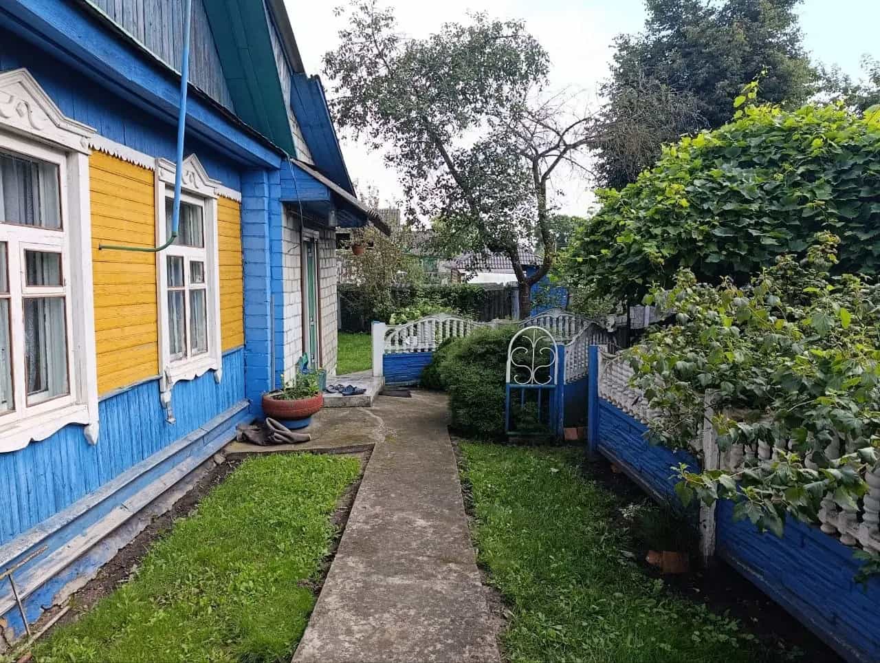 Беларусь, Минская область, Червенский район, Смиловичский сельсовет, городской посёлок Смиловичи, улица Дзержинского, 28, фото 3