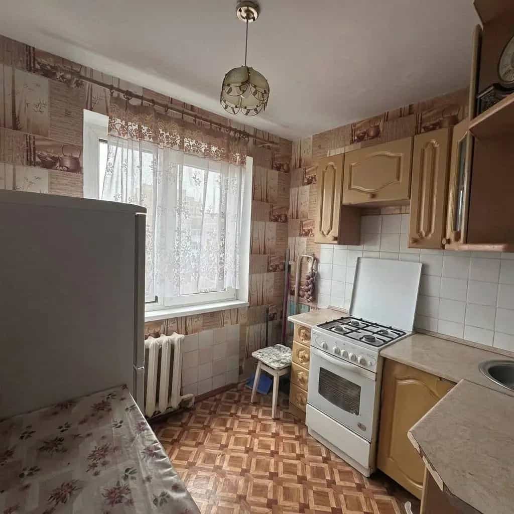 Беларусь, Гродно, улица Поповича, 15, фото 5