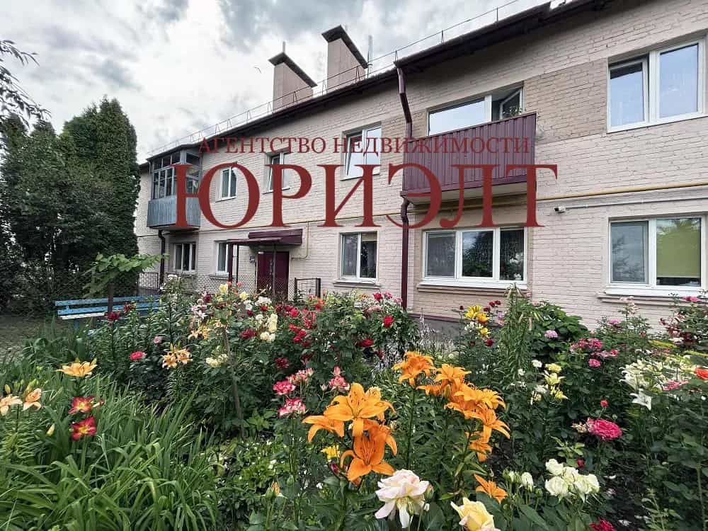 Беларусь, Гродненский район, Скидель, улица Комарова, 6