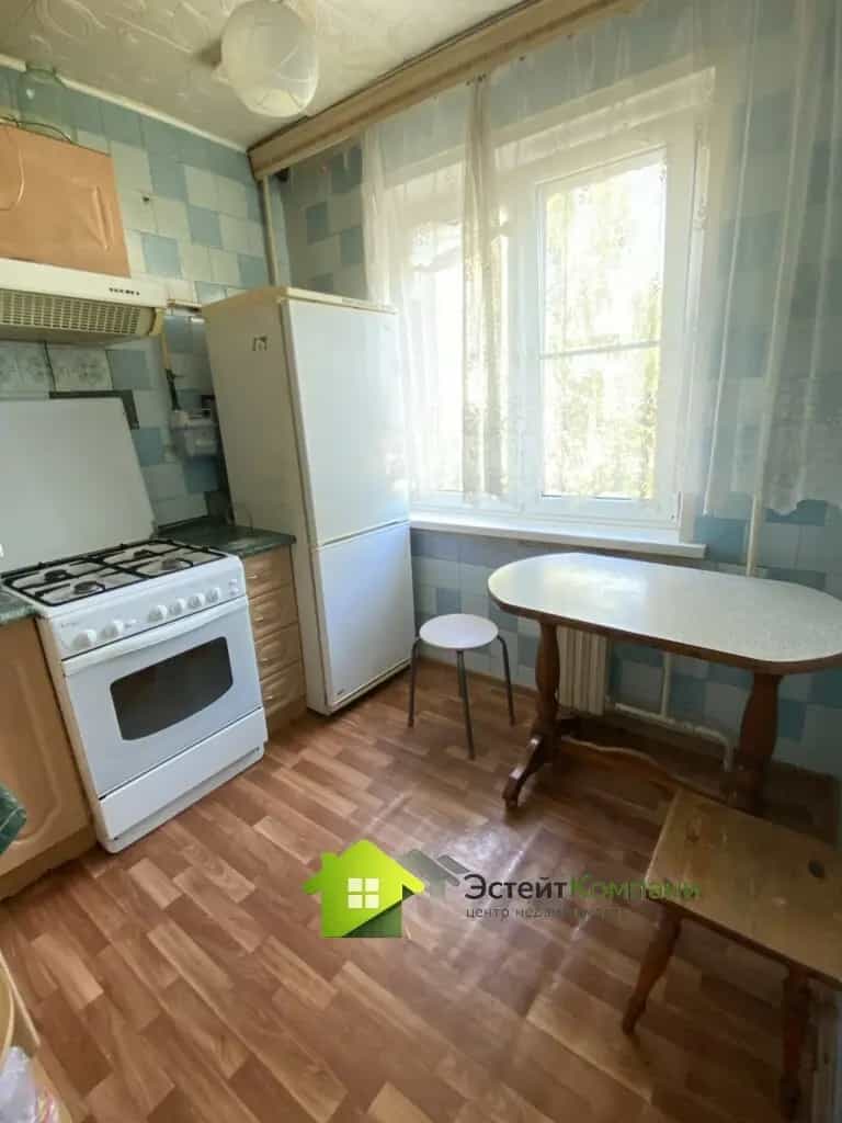Беларусь, Гродненская область, Слоним, Красноармейская улица, 85А, фото 8